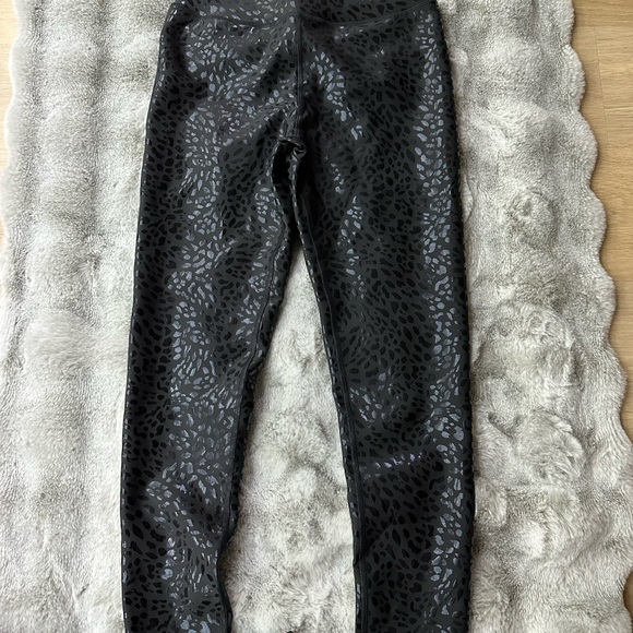 MiniBeast Black Leopard Print Leggings - Picture 3 of 6